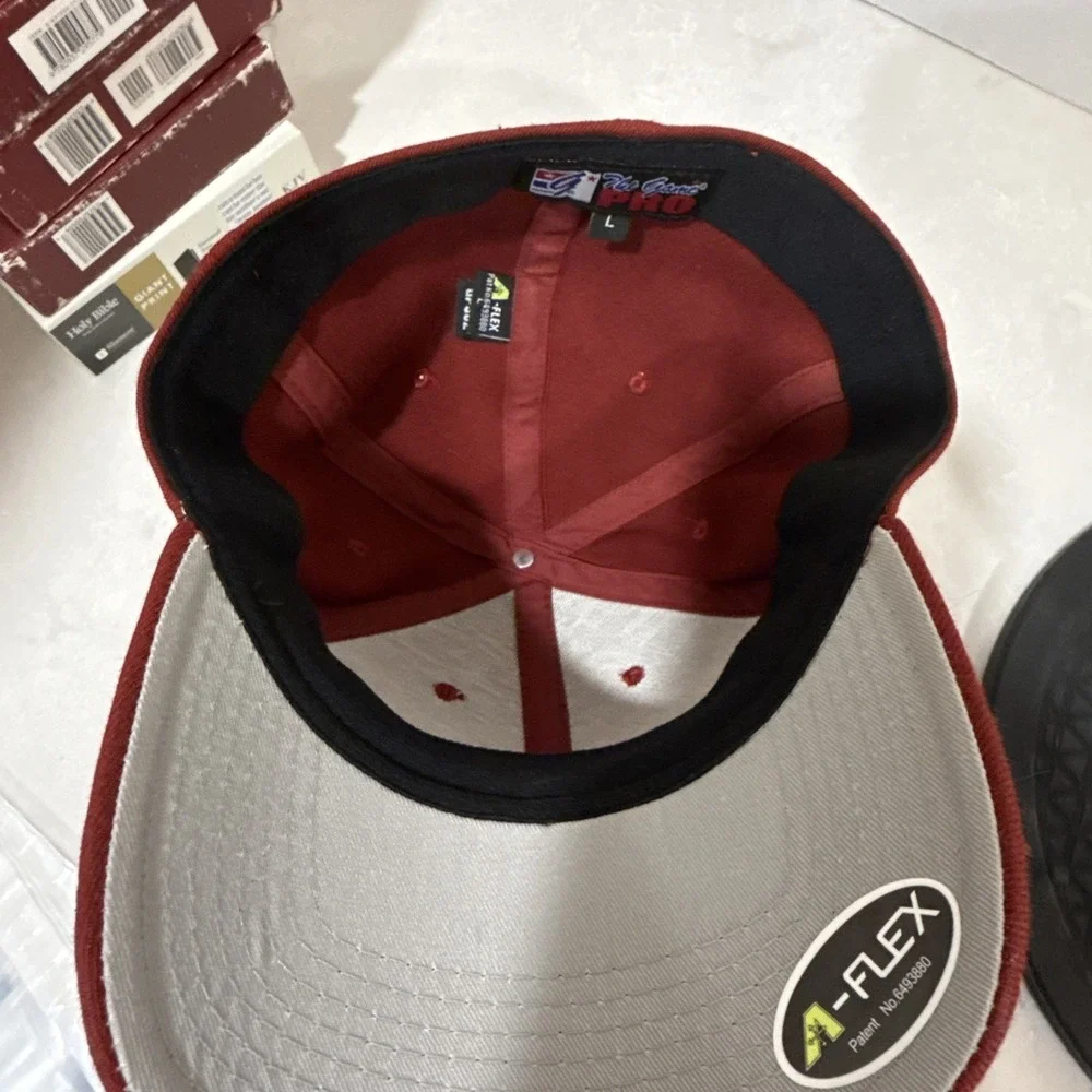 NCAA Indiana Hoosiers University Adidas AIRFLEX Cap Hat LARGE GAME PRO